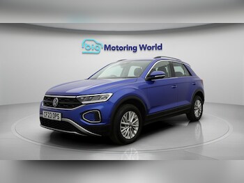 Used Volkswagen T-Roc 2023 for sale - 77342789: Photo