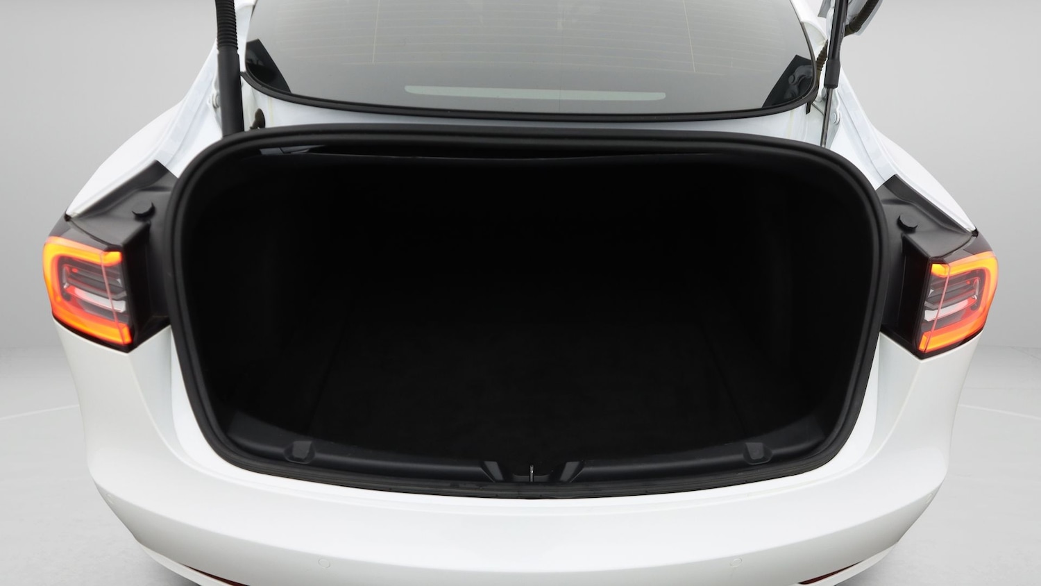Used Tesla Model 3 2021 for sale - 77461607: Photo 17