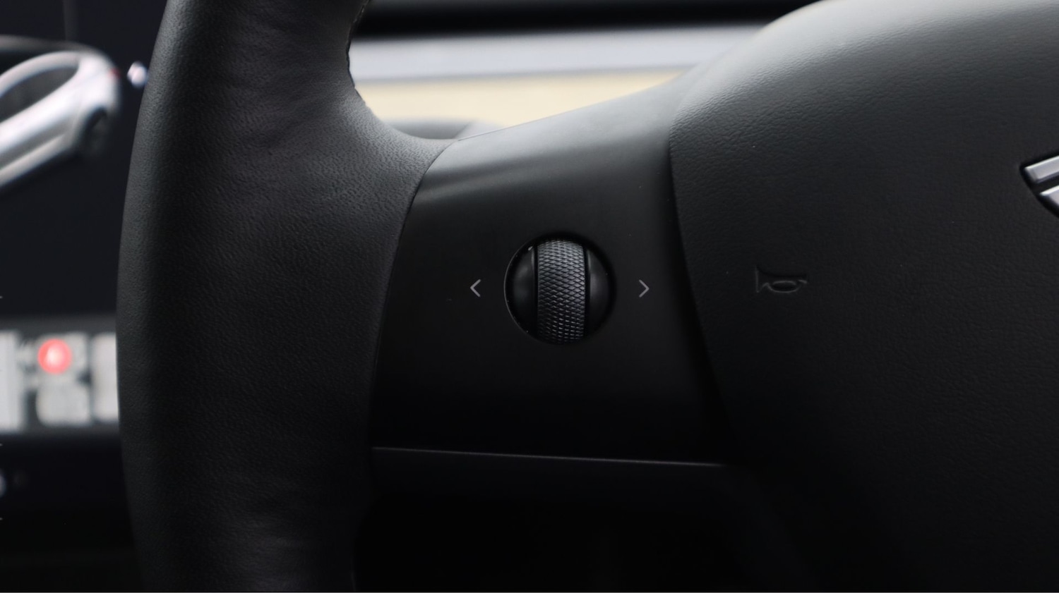 Used Tesla Model 3 2021 for sale - 77461607: Photo 21