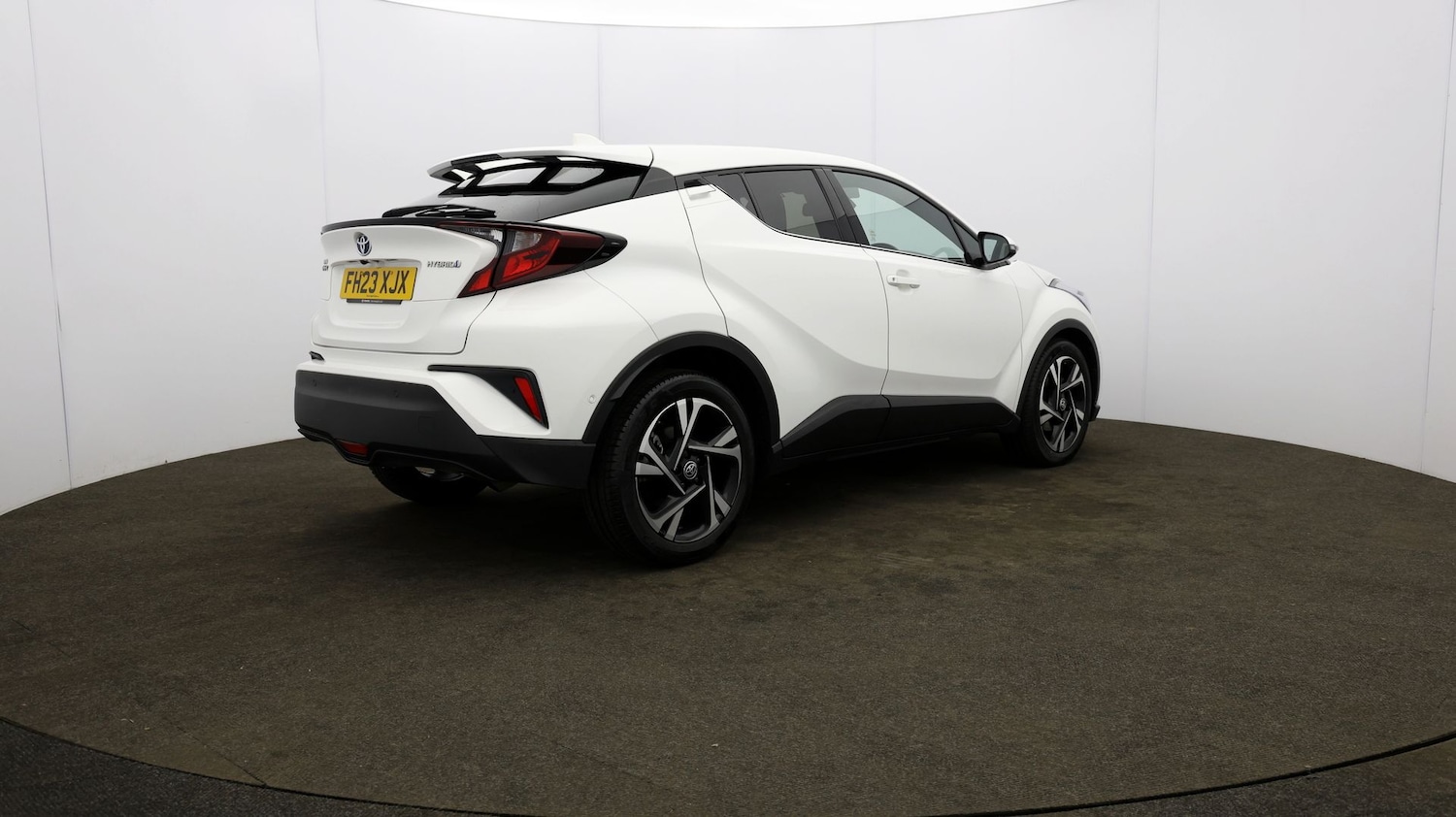 Used Toyota C-HR 2023 for sale - 76811226: Photo 53