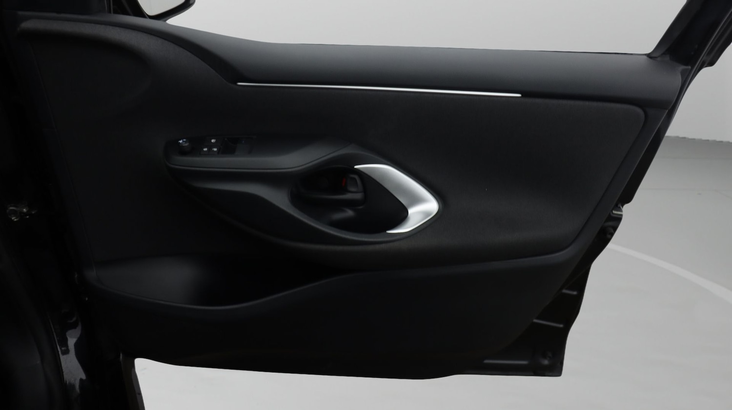 Used Toyota Yaris 2023 for sale - 77609788: Photo 15