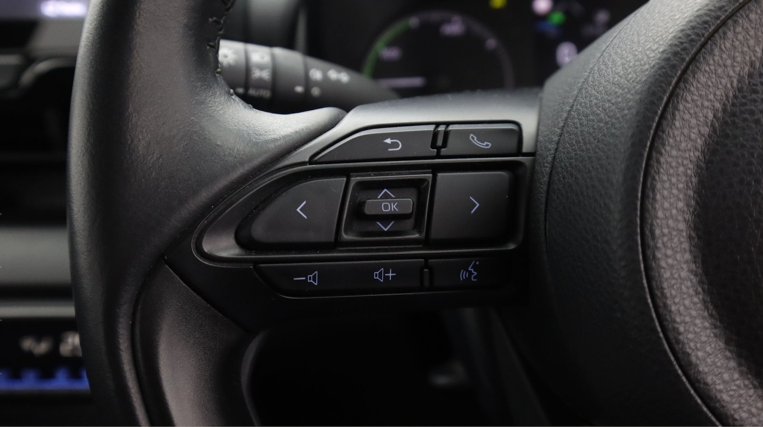 Used Toyota Yaris 2023 for sale - 77609788: Photo 22