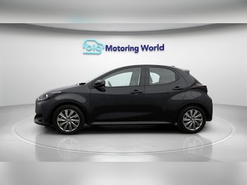 Used Toyota Yaris 2023 for sale - 77609788: Photo