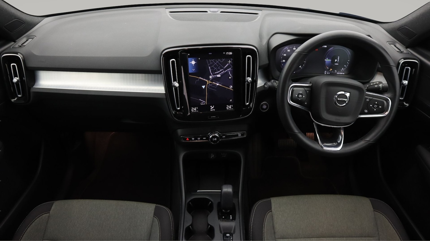 Used Volvo XC40 2023 for sale - 77649784: Photo 13