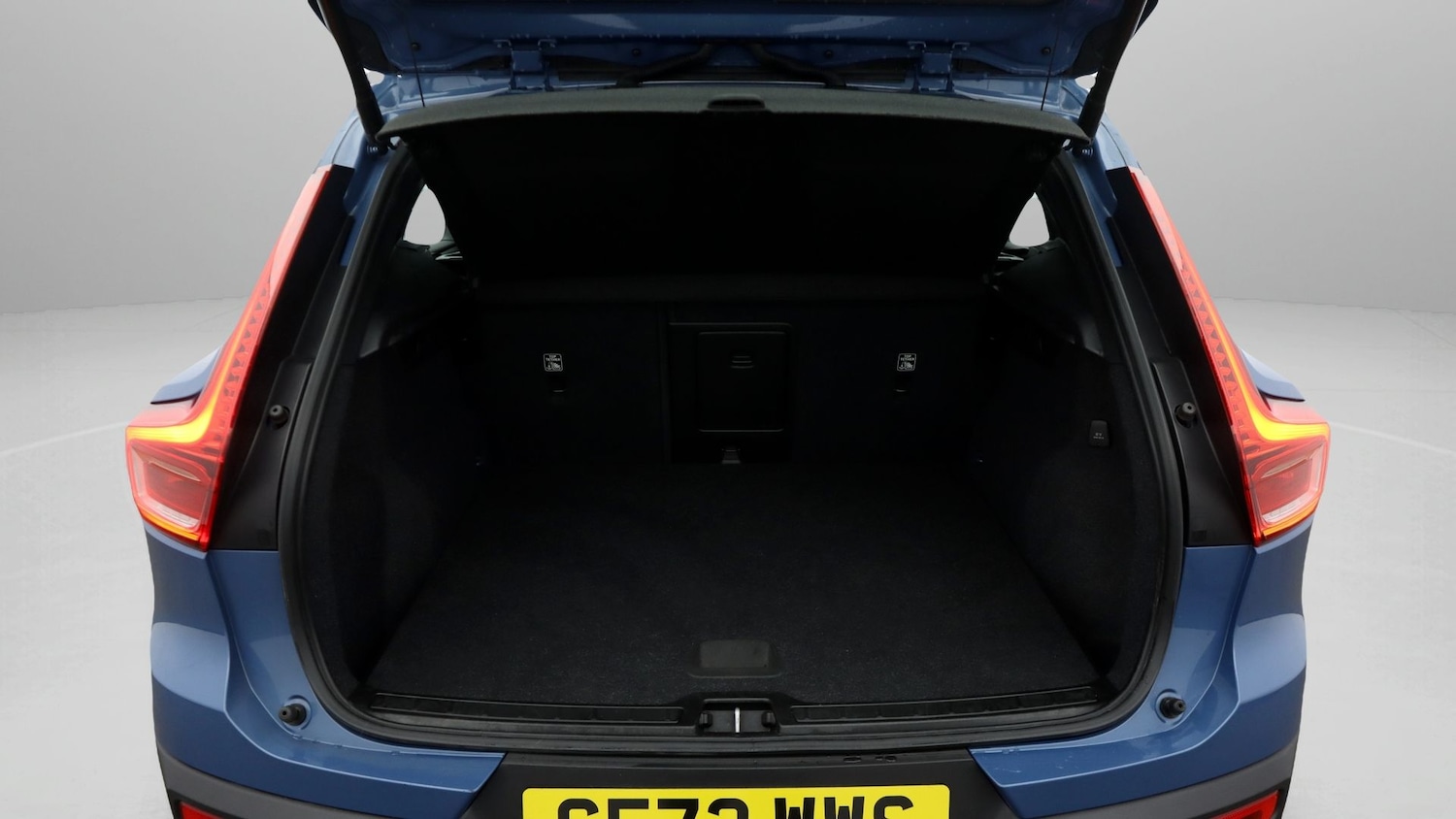 Used Volvo XC40 2023 for sale - 77649784: Photo 17