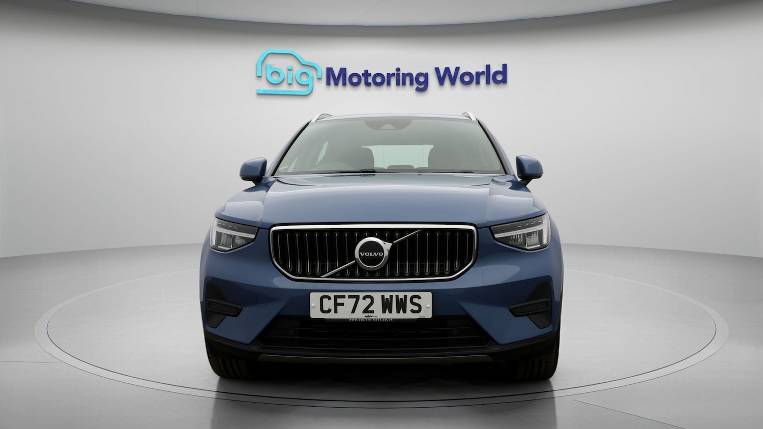Used Volvo XC40 2023 for sale - 77649784: Photo 2