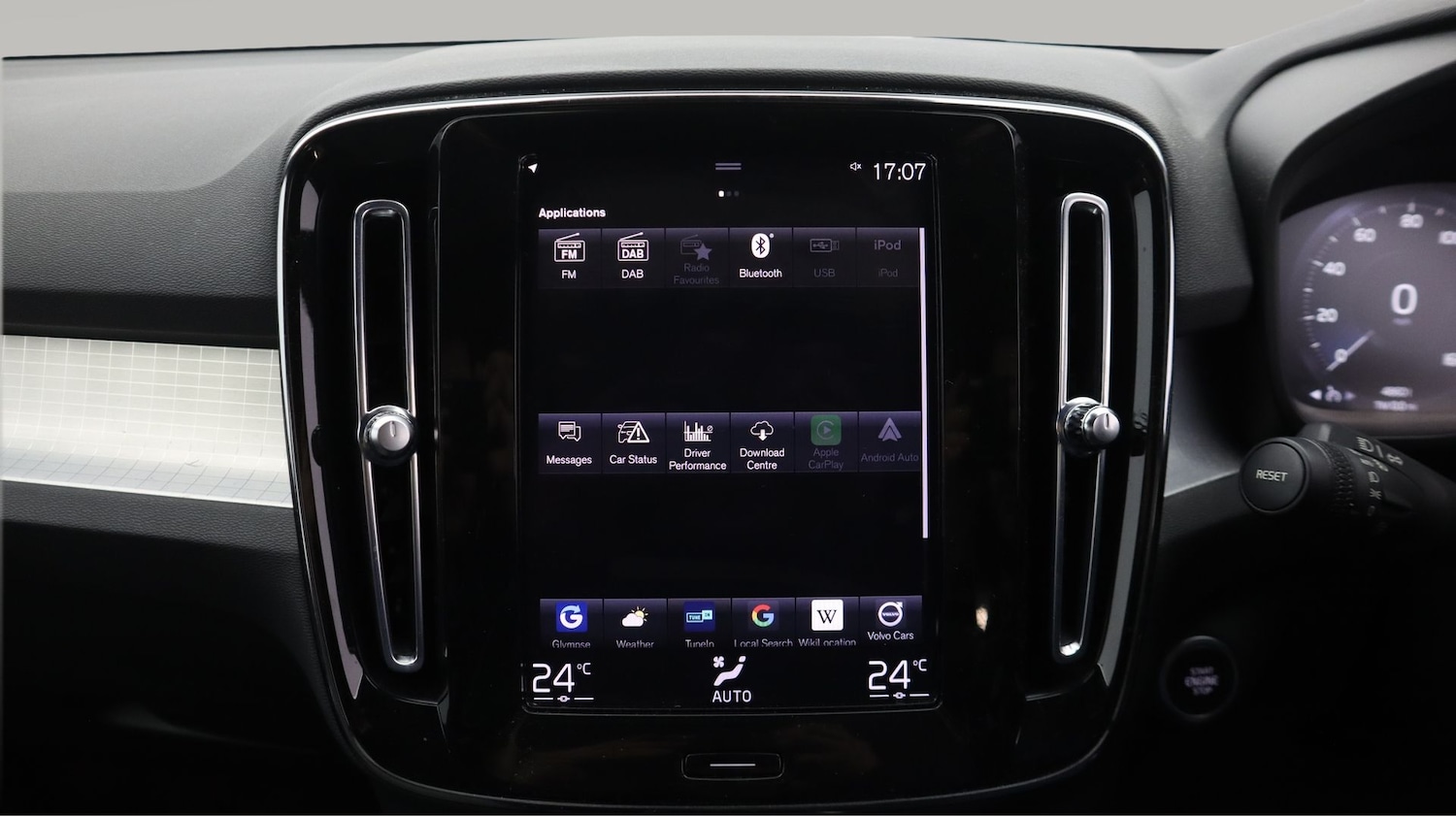 Used Volvo XC40 2023 for sale - 77649784: Photo 20