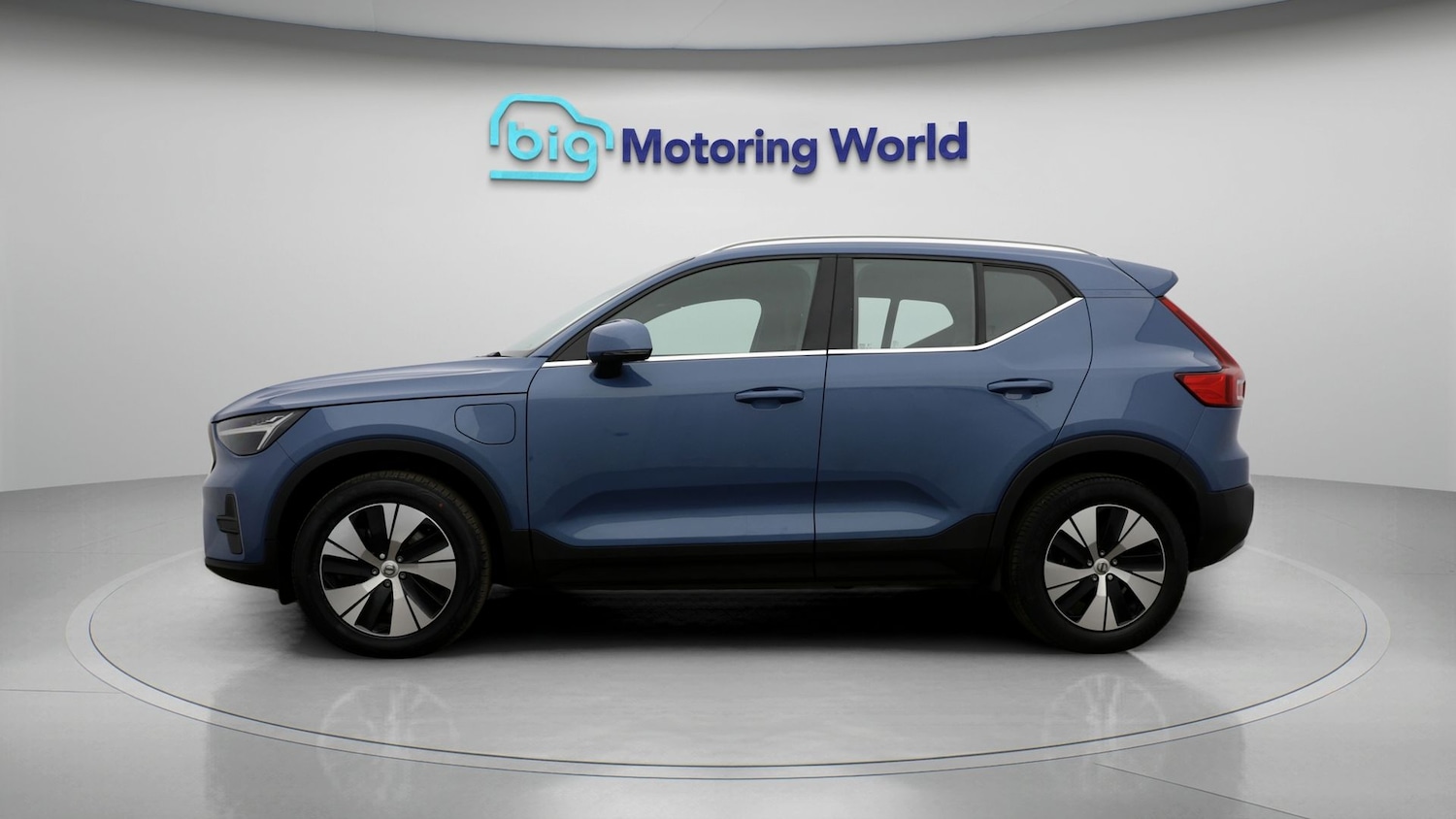 Used Volvo XC40 2023 for sale - 77649784: Photo 4