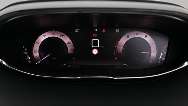 Used Peugeot 3008 2021 for sale - 76201007: Photo 11