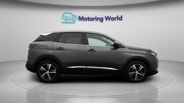 Used Peugeot 3008 2021 for sale - 76201007: Photo 9