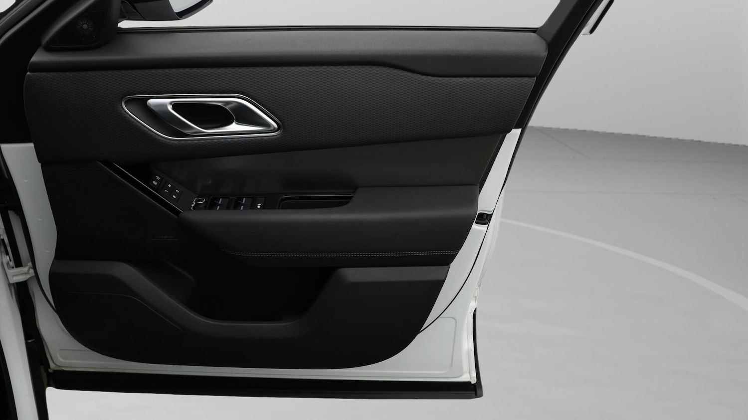 Used Land Rover Range Rover Velar 2022 for sale - 76441047: Photo 16