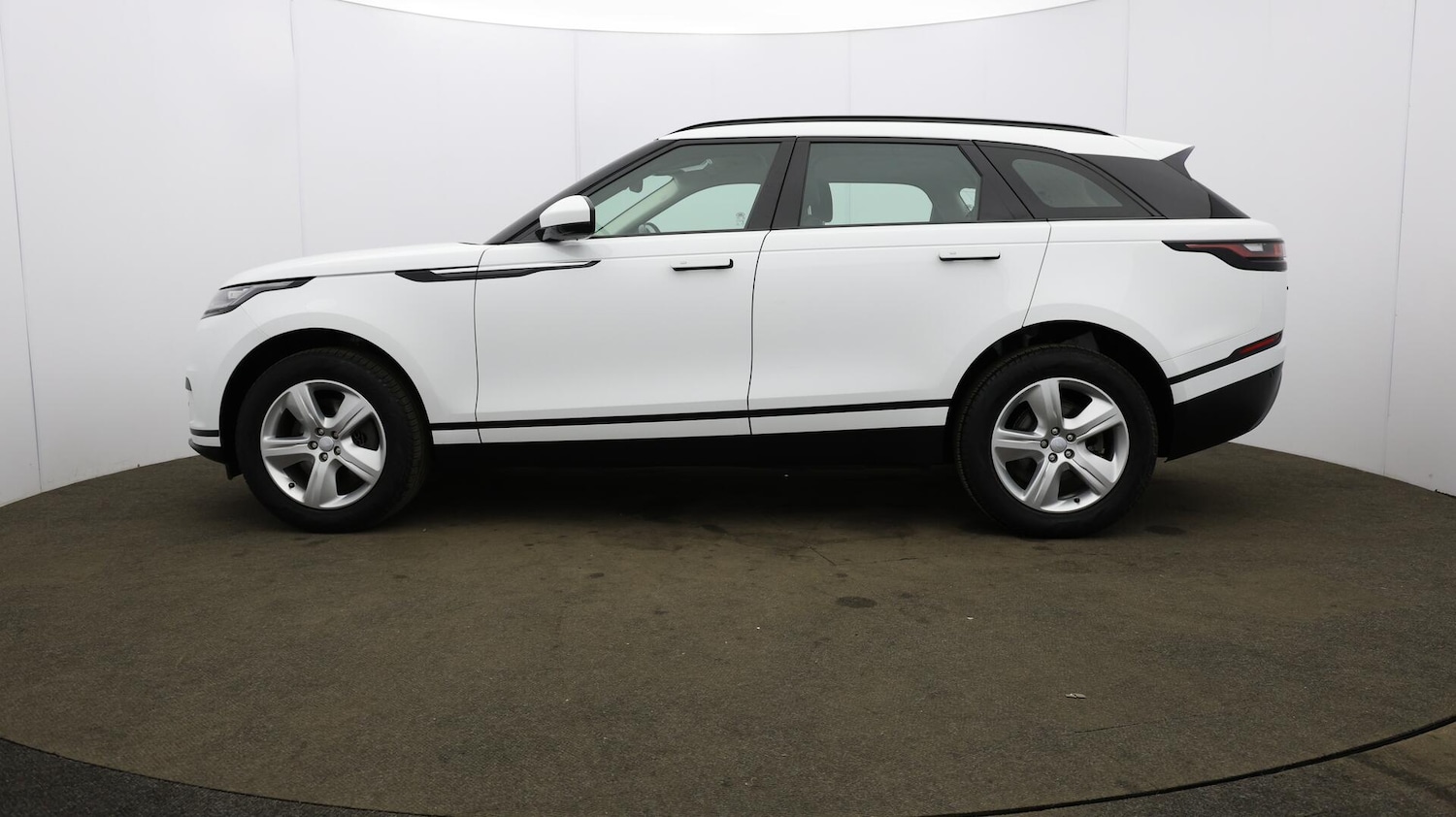 Used Land Rover Range Rover Velar 2022 for sale - 76441047: Photo 73