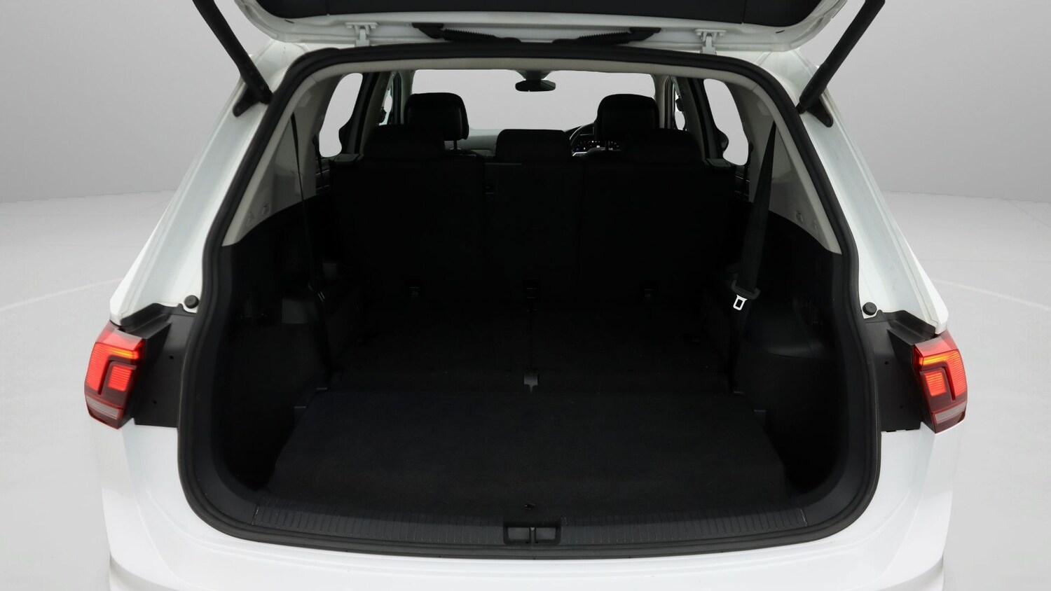 Used Volkswagen Tiguan Allspace 2023 for sale - 78176683: Photo 17