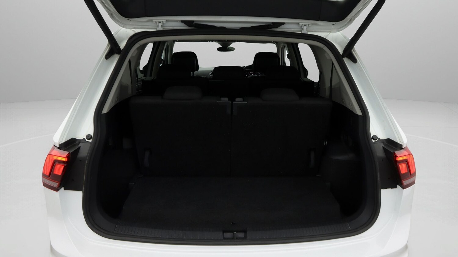 Used Volkswagen Tiguan Allspace 2023 for sale - 78176683: Photo 21