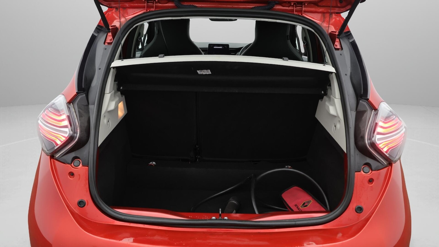 Used Renault Zoe 2020 for sale - 76166760: Photo 18