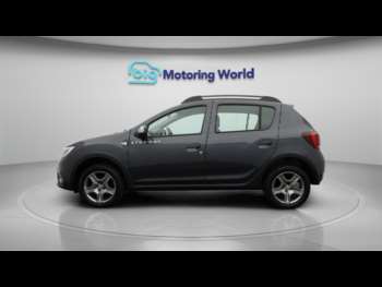 Used Dacia Sandero Stepway 2019 for sale - 74787969: Photo