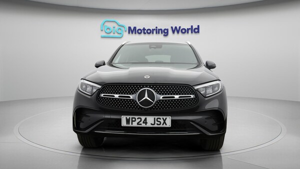 Used Mercedes-Benz GLC 2024 for sale - 76239997: Photo 3