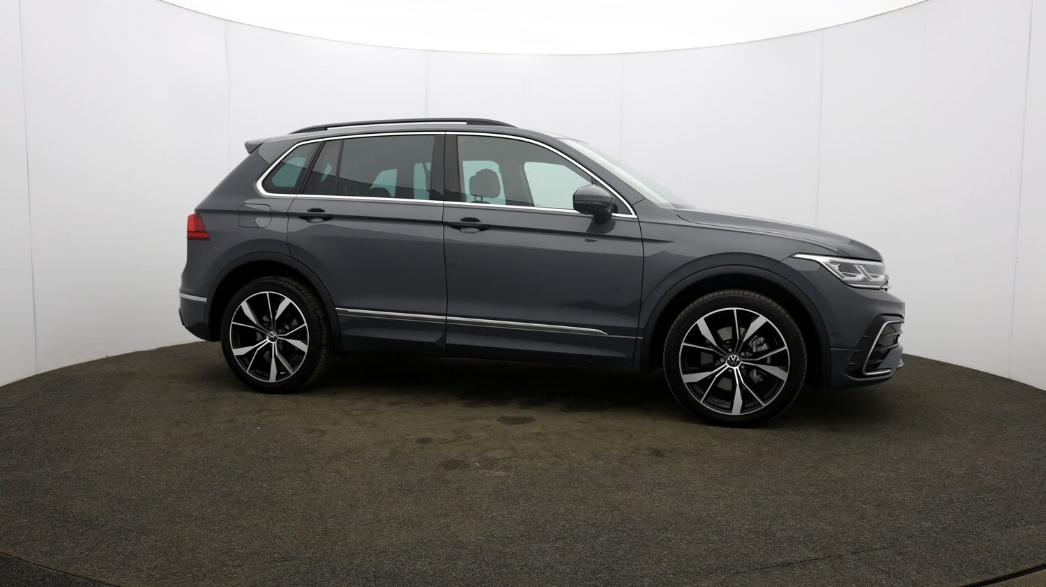 Used Volkswagen Tiguan for sale - 76812013: Photo 51