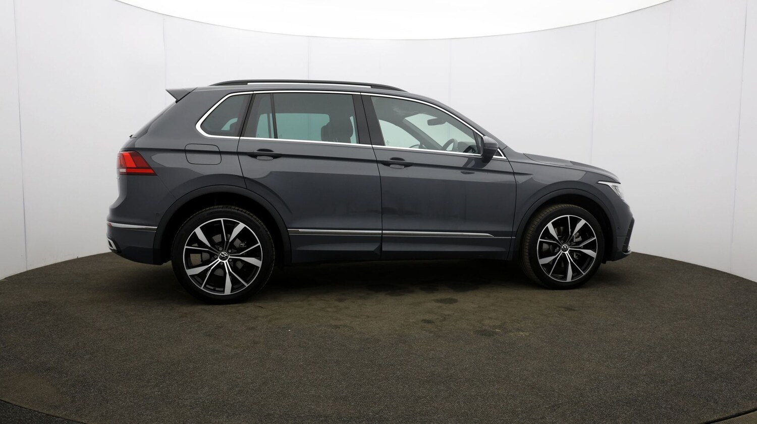 Used Volkswagen Tiguan for sale - 76812013: Photo 54