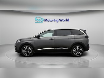Used Peugeot 5008 2020 for sale - 79175592: Photo