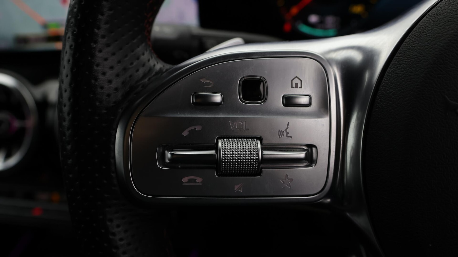Used Mercedes-Benz EQA 2022 for sale - 75990531: Photo 24