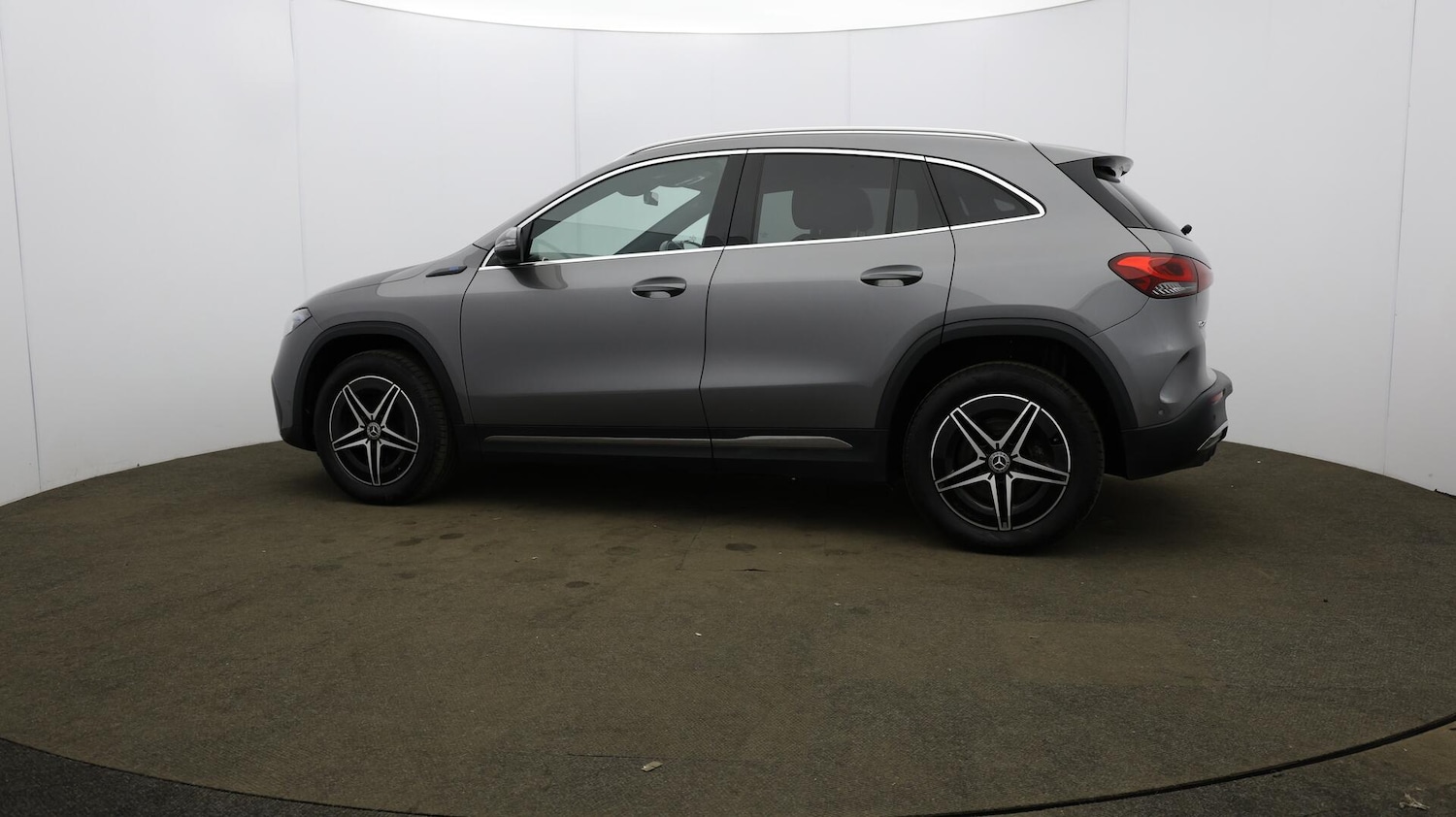 Used Mercedes-Benz EQA 2022 for sale - 75990531: Photo 71