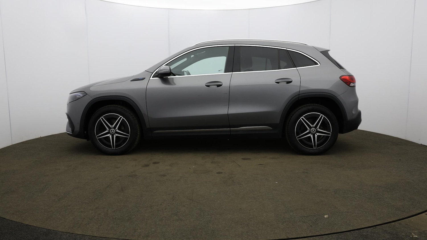 Used Mercedes-Benz EQA 2022 for sale - 75990531: Photo 73