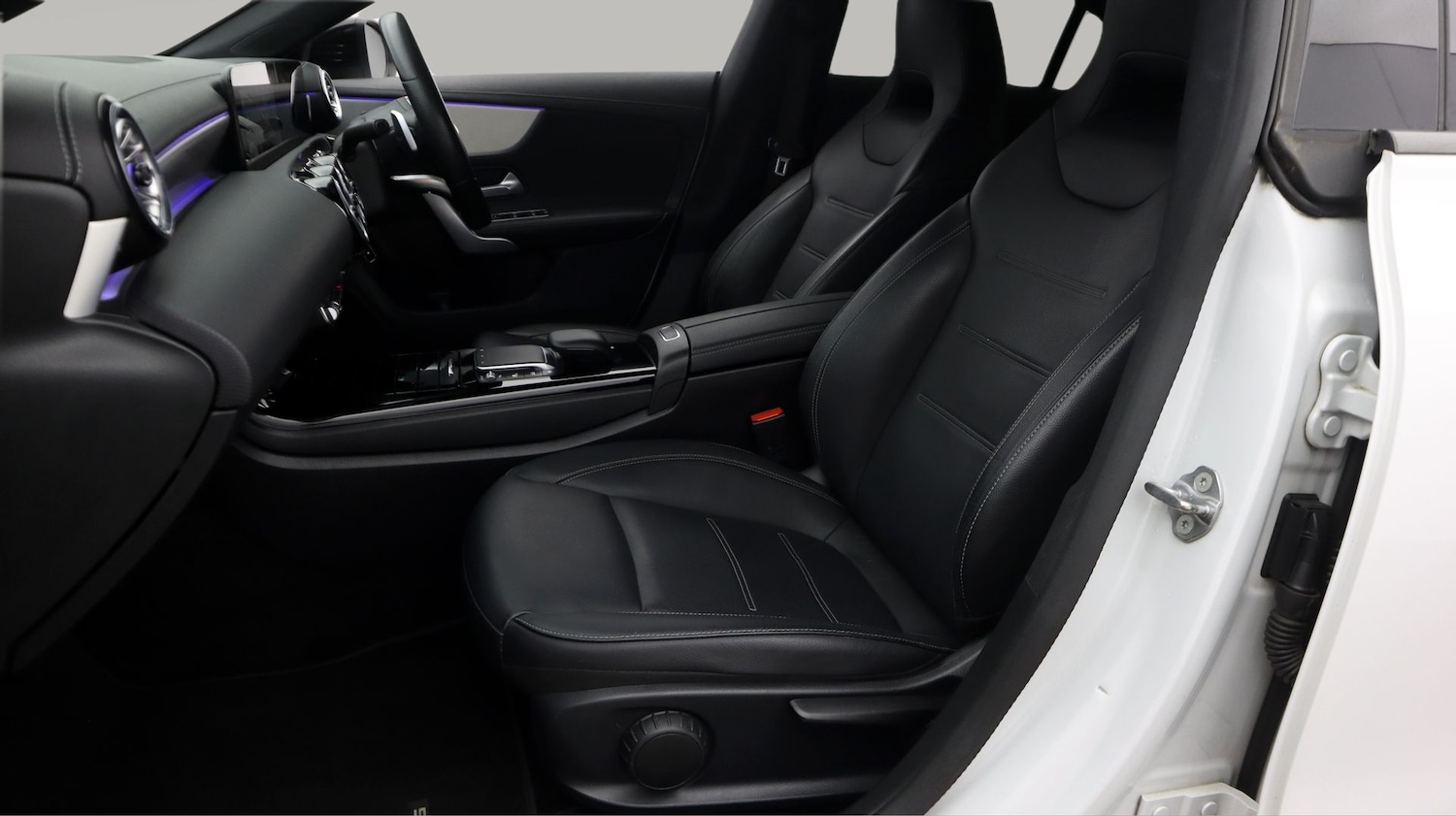 Used Mercedes-Benz CLA 2022 for sale - 77606300: Photo 14