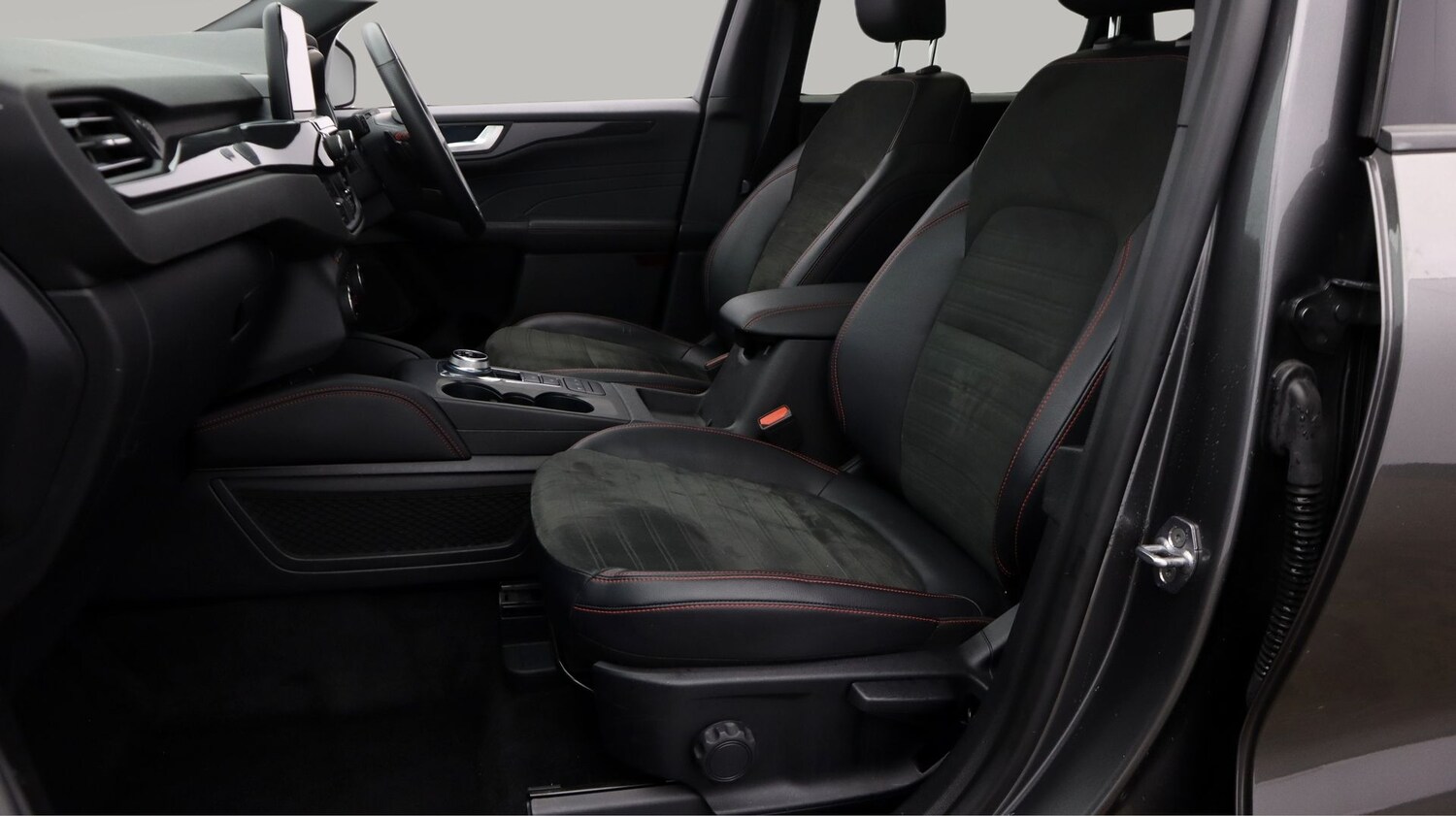 Used Ford Kuga 2022 for sale - 77508302: Photo 14