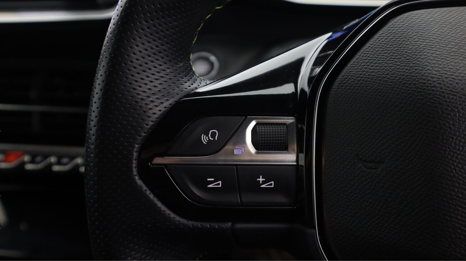 Used Peugeot 208 2020 for sale - 77902632: Photo 22