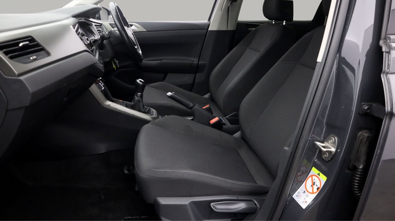 Used Volkswagen Polo for sale - 77182148: Photo 14