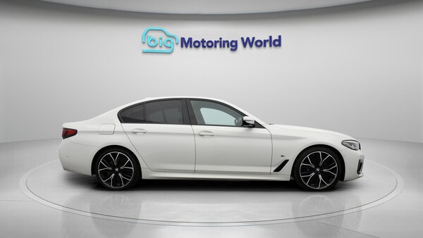 Used BMW 5 Series 2021 for sale - 76306217: Photo 9