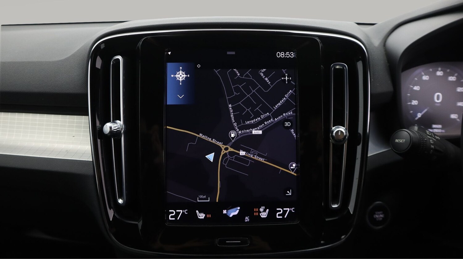 Used Volvo XC40 2023 for sale - 77427743: Photo 11