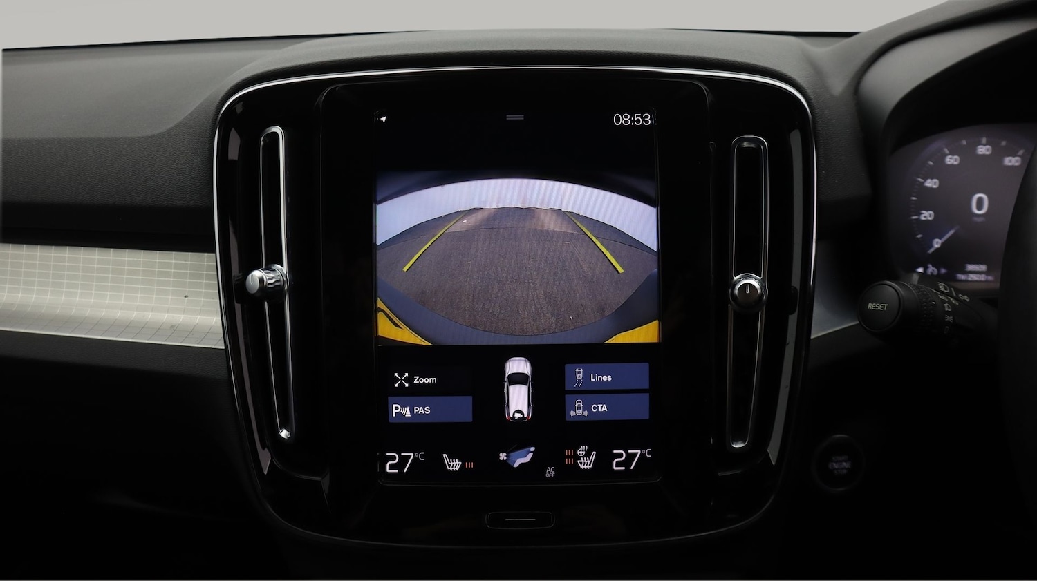 Used Volvo XC40 2023 for sale - 77427743: Photo 25