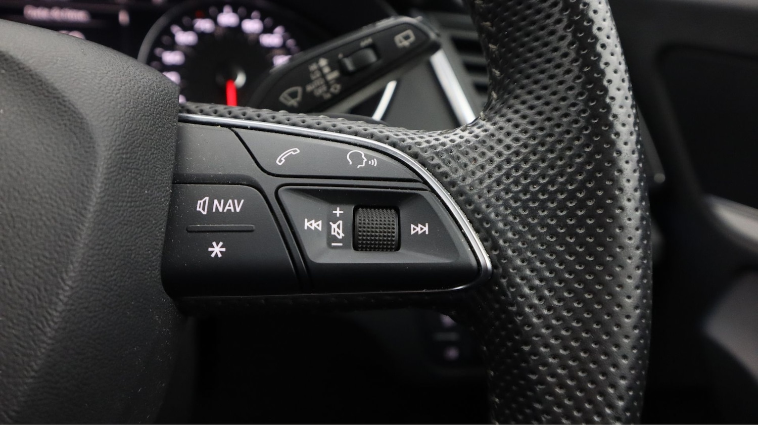 Used Audi Q5 2019 for sale - 77732672: Photo 25