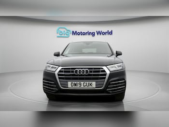 Used Audi Q5 2019 for sale - 77732672: Photo