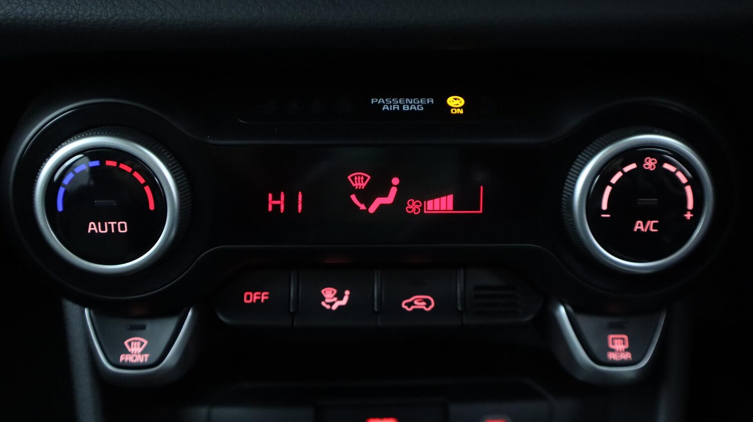 Used Kia Picanto 2024 for sale - 76645209: Photo 13