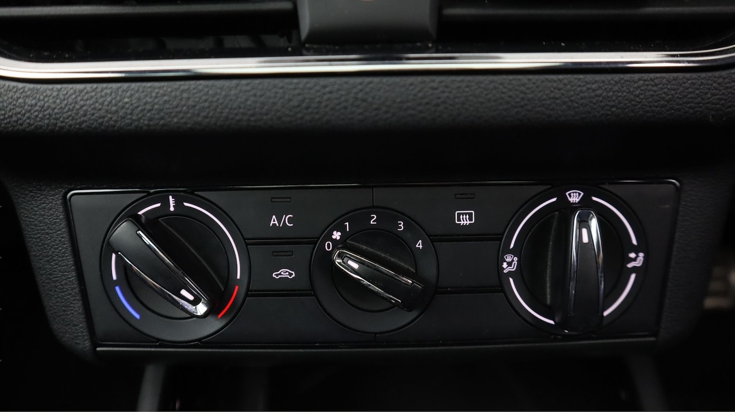 Used Skoda Kamiq 2022 for sale - 78067096: Photo 12