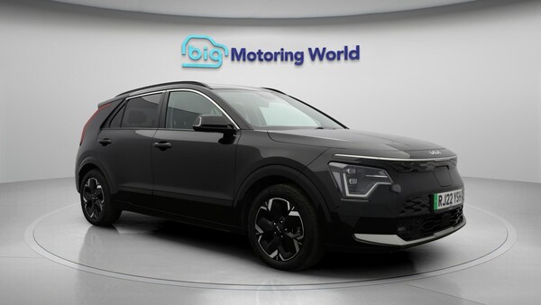 Used Kia Niro 2022 for sale - 76227842: Photo 2