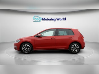 Used Volkswagen Golf 2019 for sale - 79005262: Photo