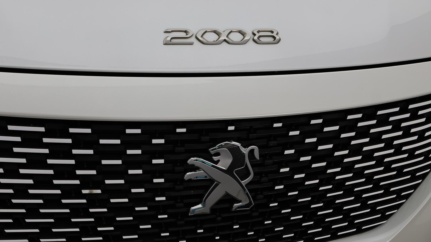 Used Peugeot E-2008 2021 for sale - 76398401: Photo 22