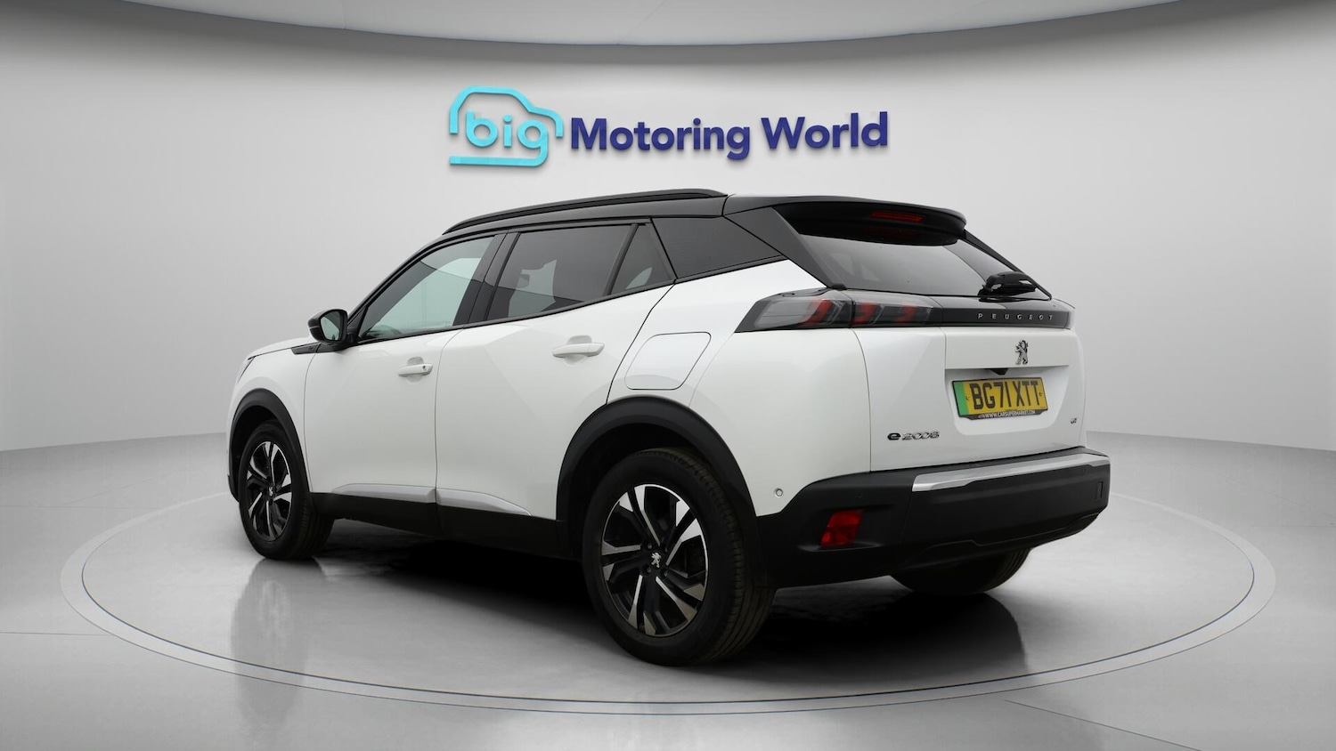 Used Peugeot E-2008 2021 for sale - 76398401: Photo 6