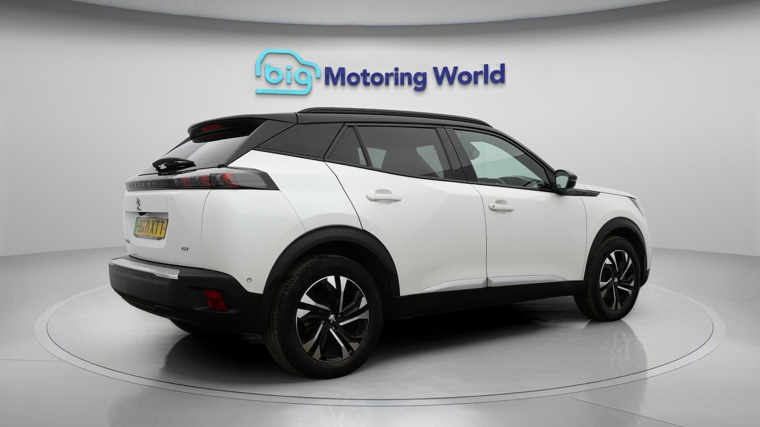 Used Peugeot E-2008 2021 for sale - 76398401: Photo 8