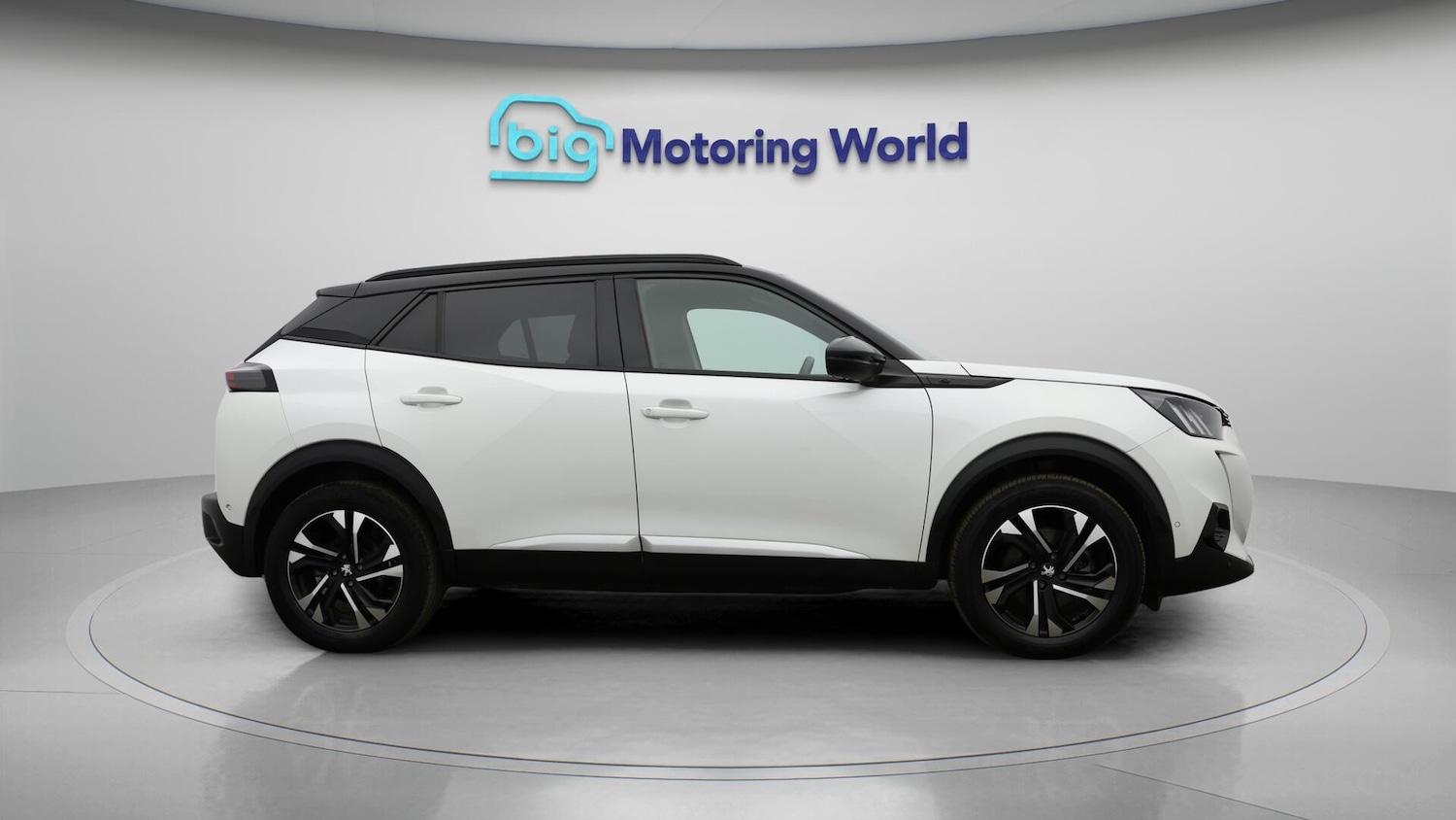 Used Peugeot E-2008 2021 for sale - 76398401: Photo 9