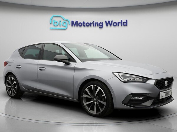 Used SEAT Leon 2021 for sale - 76189353: Photo 1