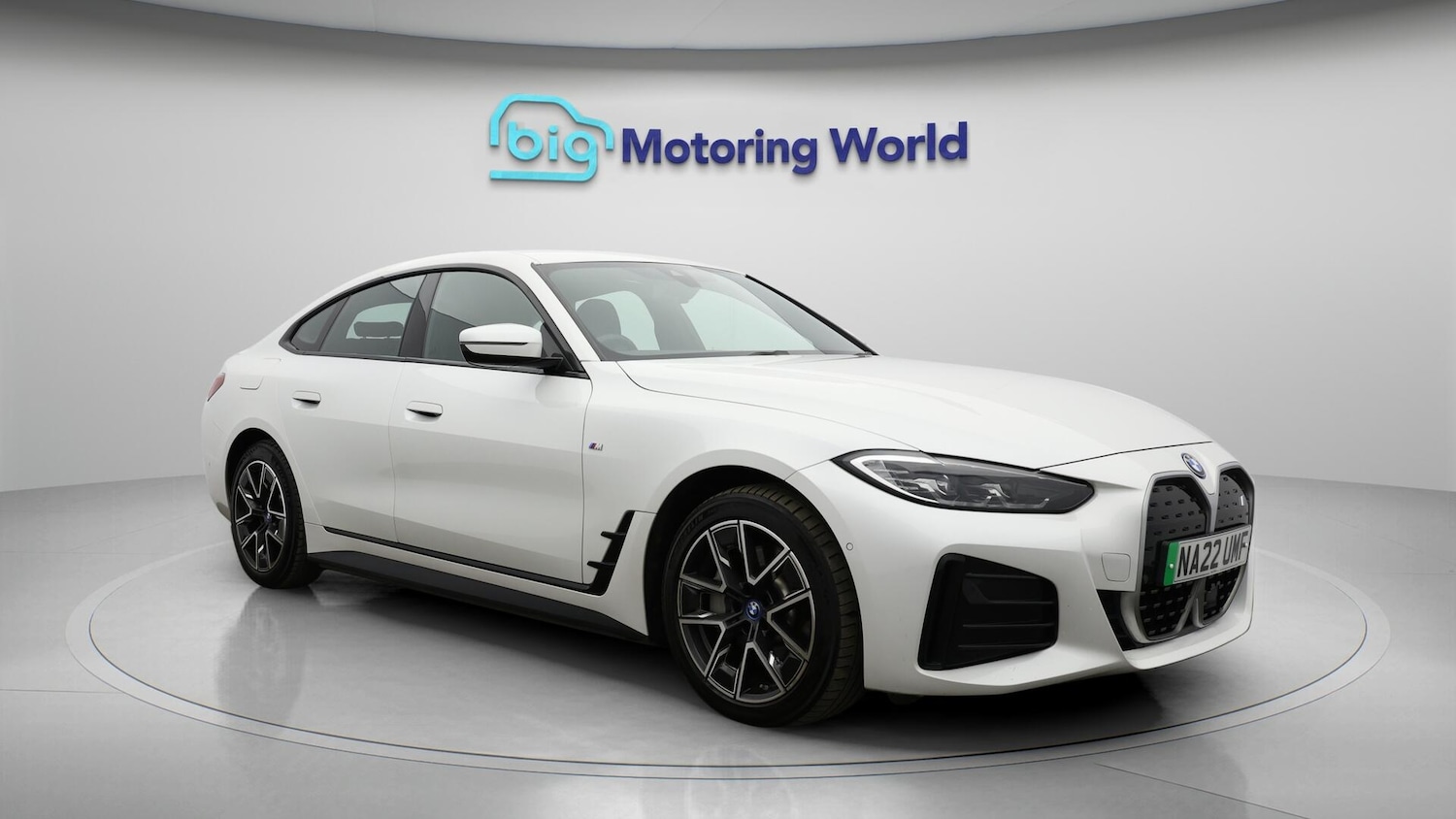Used BMW i4 2022 for sale - 76370783: Photo 2