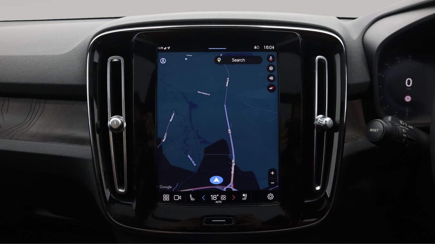 Used Volvo XC40 2023 for sale - 77578325: Photo 11