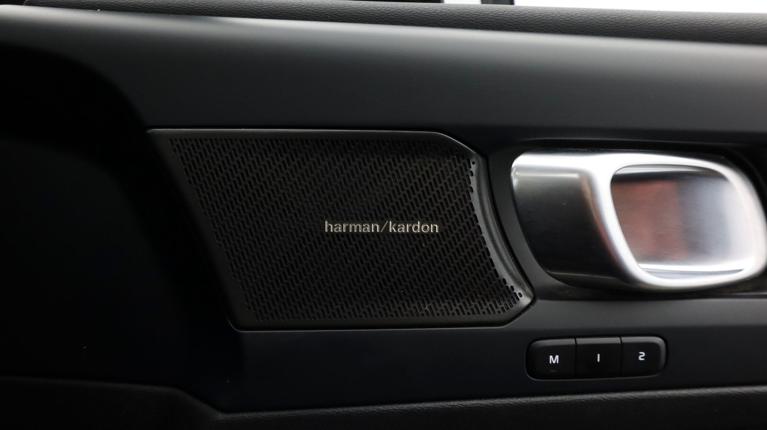 Used Volvo XC40 2023 for sale - 77578325: Photo 25