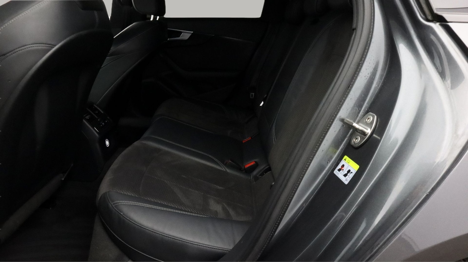 Used Audi A4 2020 for sale - 77532479: Photo 16