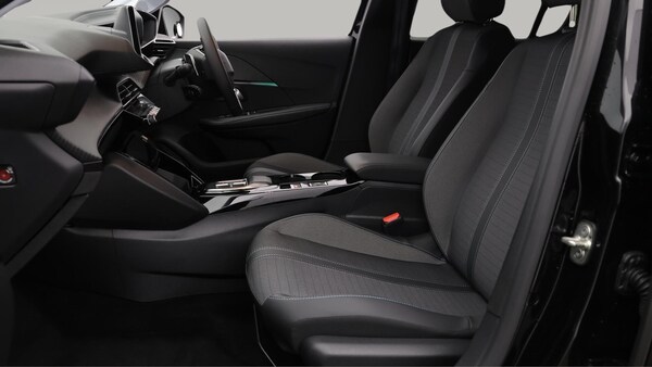 Used Peugeot 208 2022 for sale - 76083996: Photo 15